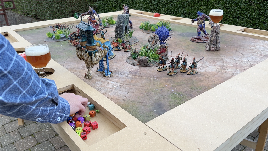 Table de jeu en bois 